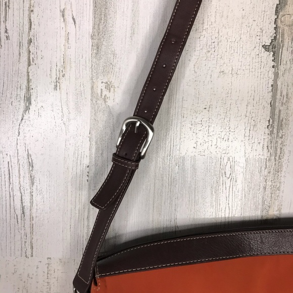 Levenger orange messenger bag - Picture 3 of 11